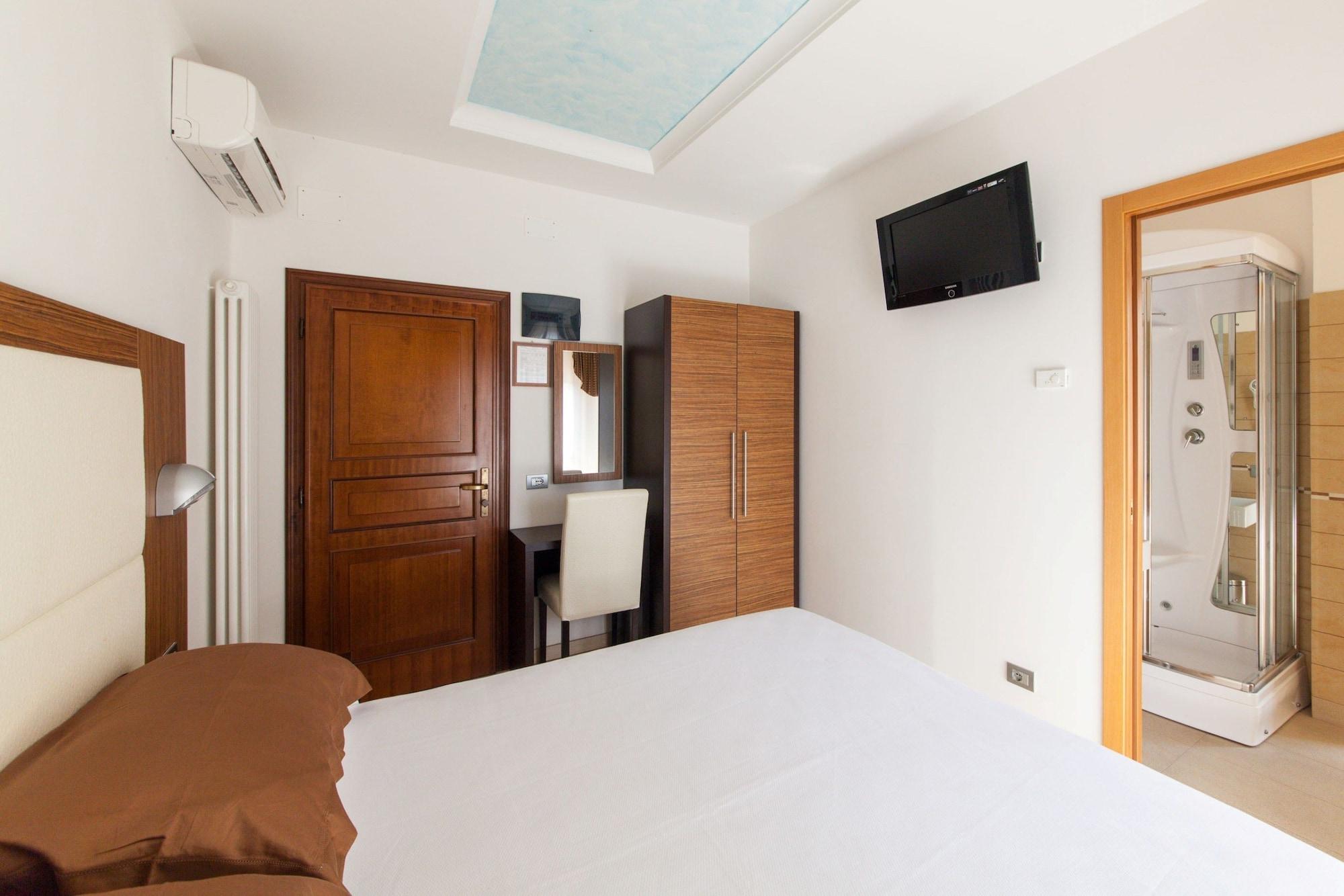 Hotel Palos Римини Экстерьер фото